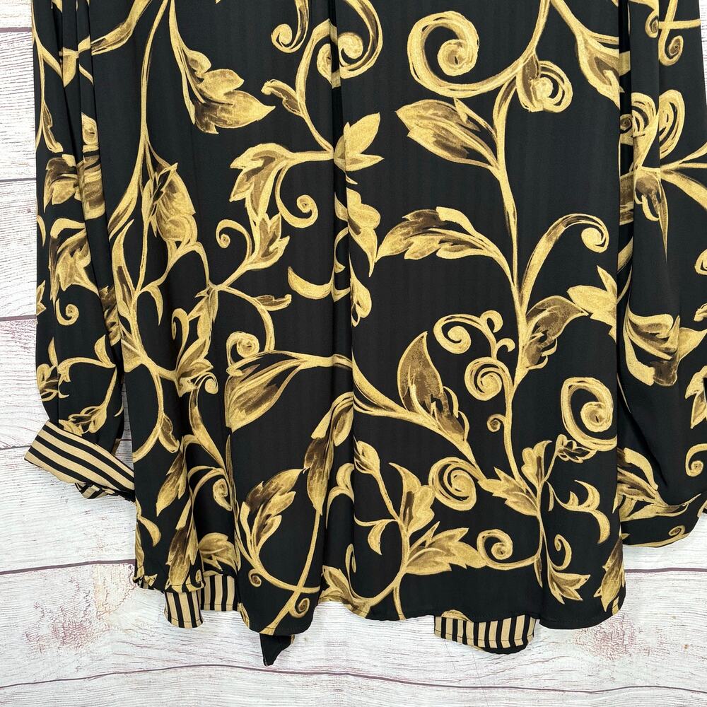 Chico's Black & Gold Reversible Button Up Timeless Classic Shirt Size 2 Large - Picture 15 of 15